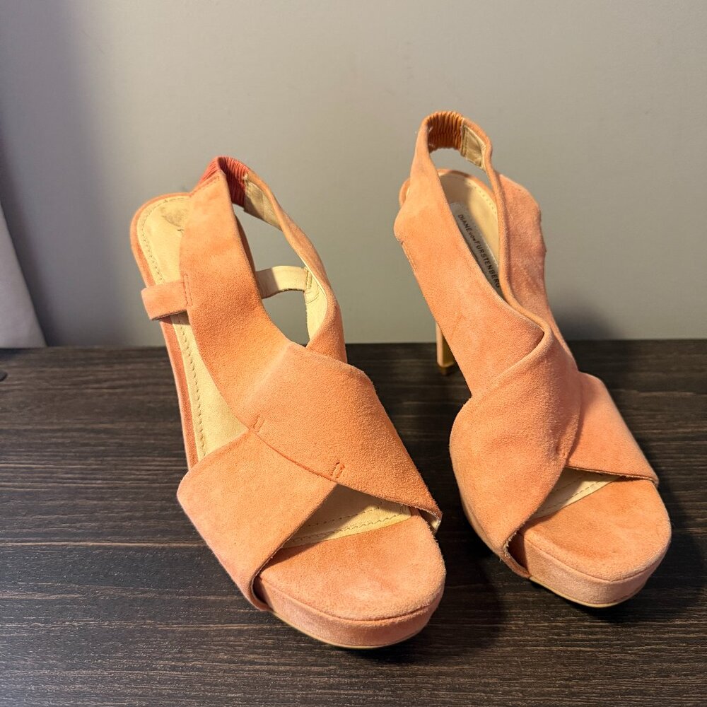 Womens Diane Von Furstenberg  Zia Suede Slingback Crossover Heels Light Pink - 9